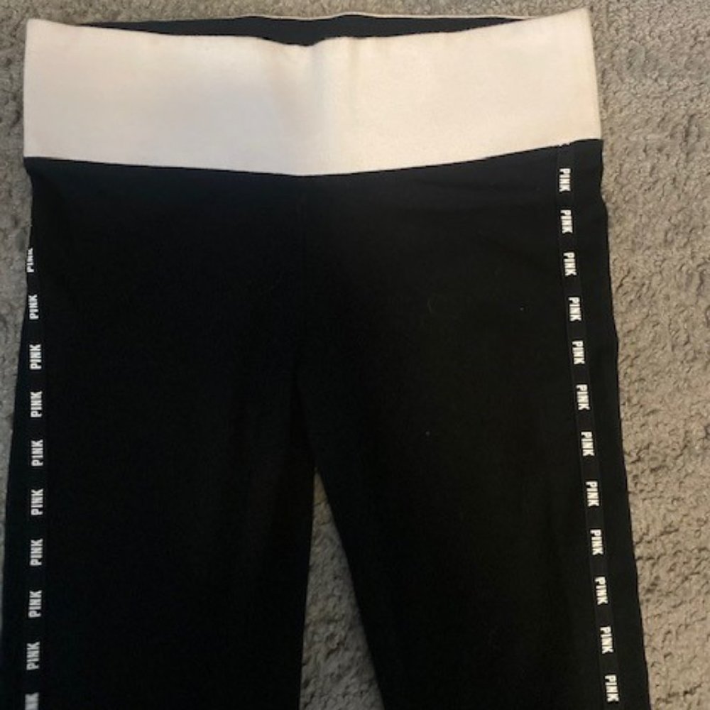 Pink Yoga Leggings Size SM